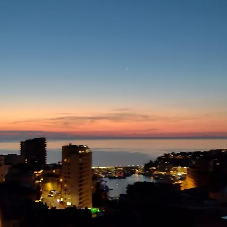 아파트 Bright Monaco View 보솔레이